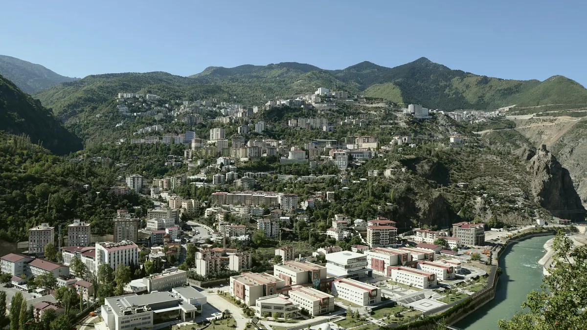 Artvin şehir manzarası