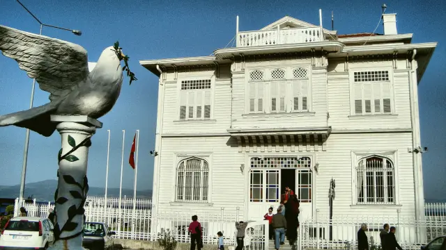 Mudanya
