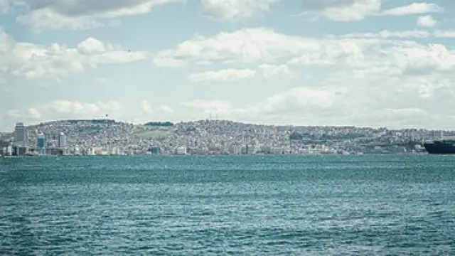 Bayraklı
