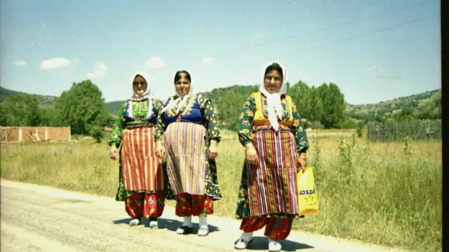 Azdavay