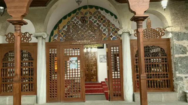 Ortahisar