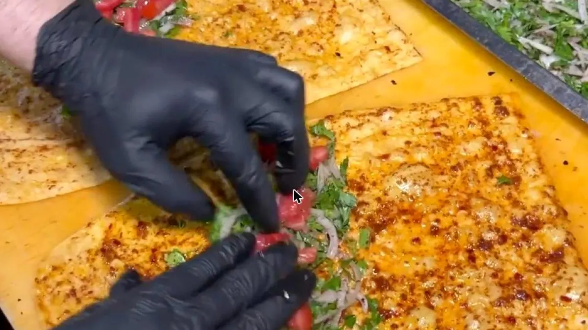 Dönerci Suat Usta