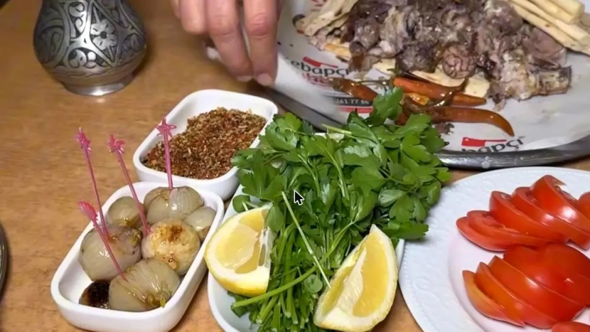 Kebapçı Muhtar