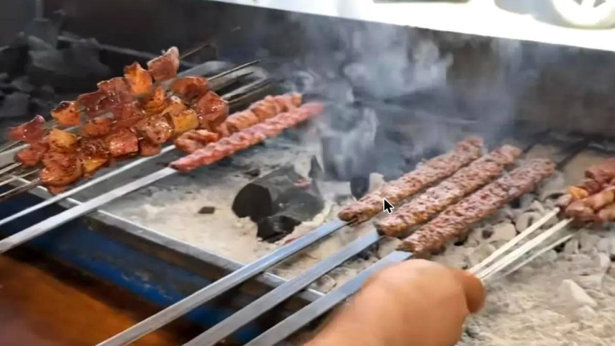 Manos Kebap