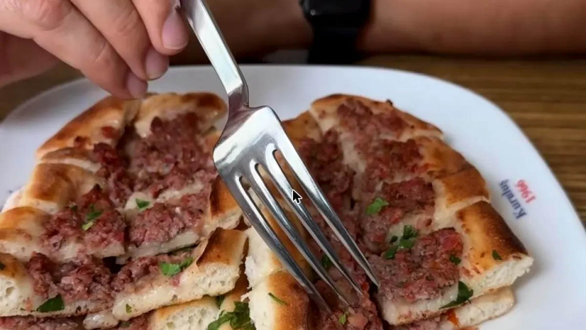 Meşhur Karadeniz Güveç ve Pide Salonu